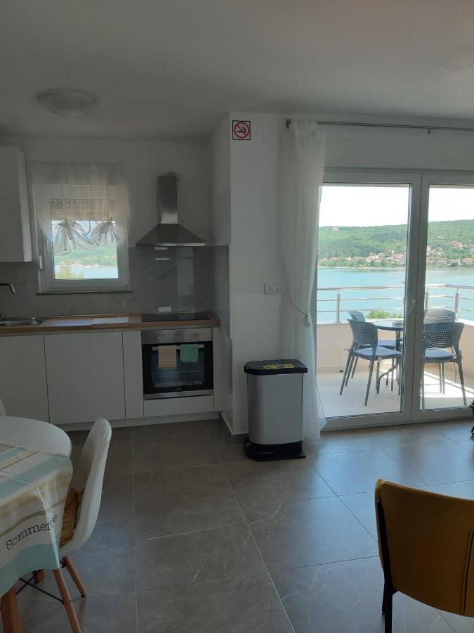 Gita Apartmani Čižići Eksteriør billede