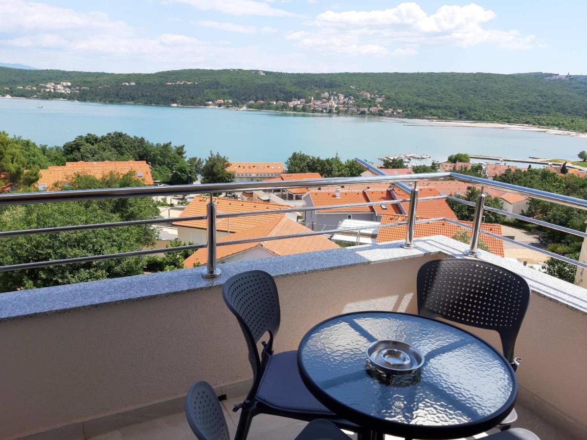 Gita Apartmani Čižići Eksteriør billede