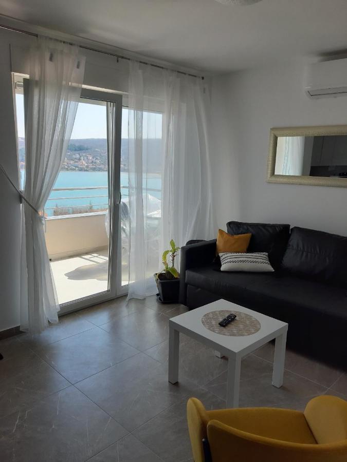 Gita Apartmani Čižići Eksteriør billede